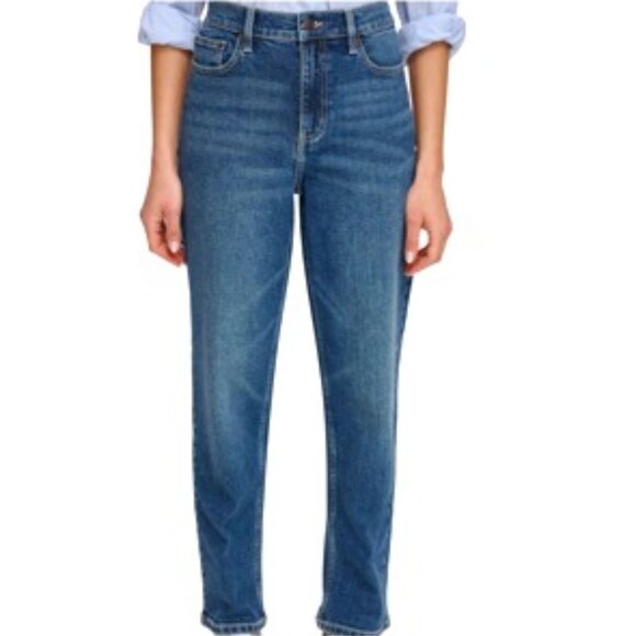 Calvin Klein Vintage Straight High Rise Jeans - Picture 6 of 7